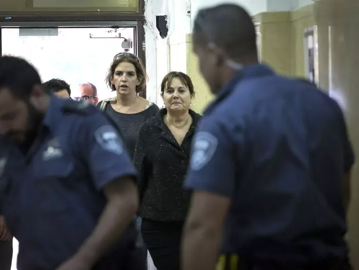 עורכת הדין, רות דוד, מגיעה להארכת מעצר בבית משפט השלום בירושלים, מאי 2015 (טלי מאייר ) עורכת הדין, רות דוד, מגיעה להארכת מעצר בבית משפט השלום בירושלים, מאי 2015 (טלי מאייר )