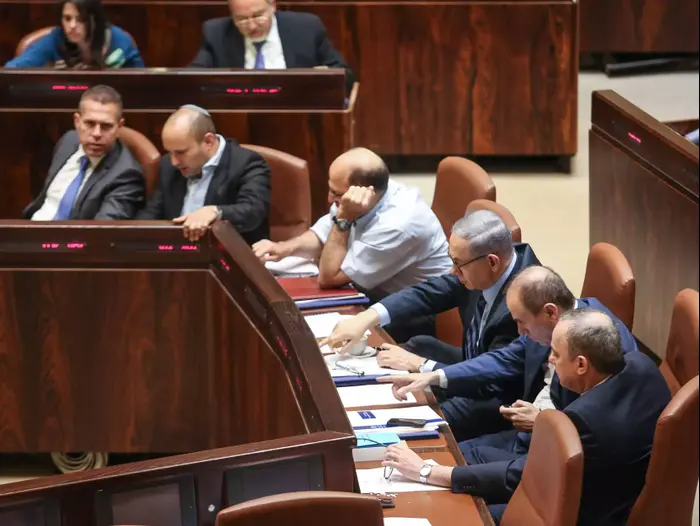 הצבעה על חוק הרחבת הממשלה בכנסת, מאי 2015 (נועם מושקוביץ) הצבעה על חוק הרחבת הממשלה בכנסת, מאי 2015 (נועם מושקוביץ)