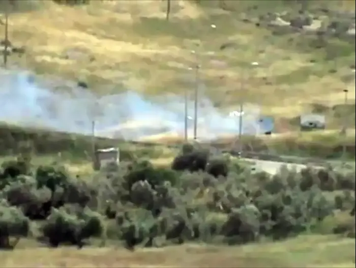 מתנחלים הציתו שדות של פלסטינים ליד צומת יצהר בשומרון (מערכת וואלה! NEWS , ת'אורה עיד, בצלם) מתנחלים הציתו שדות של פלסטינים ליד צומת יצהר בשומרון (מערכת וואלה! NEWS , ת'אורה עיד, בצלם)