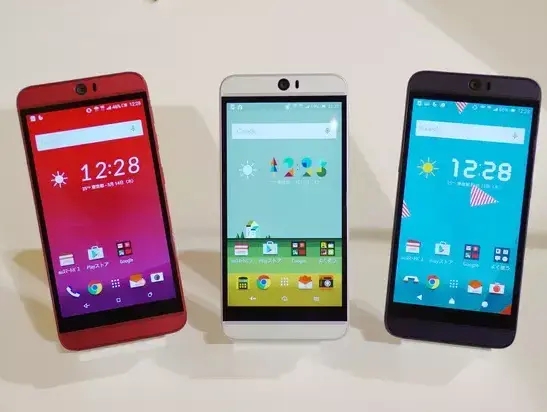 HTC J Butterfly (אתר רשמי) HTC J Butterfly (אתר רשמי)