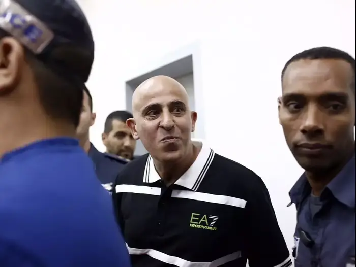 אבי רוחן, פרשת 512, בית משפט השלום בראשון לציון, 2 ביוני 2015 (מגד גוזני) אבי רוחן, פרשת 512, בית משפט השלום בראשון לציון, 2 ביוני 2015 (מגד גוזני)