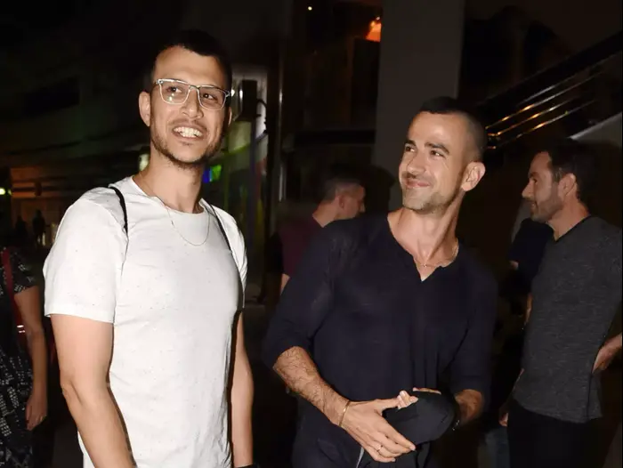 אסי עזר (יח"צ , שלומי צ'יקונה) אסי עזר (יח"צ , שלומי צ'יקונה)