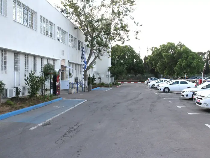 תחנת משטרת חדרה (שלומי גבאי) תחנת משטרת חדרה (שלומי גבאי)
