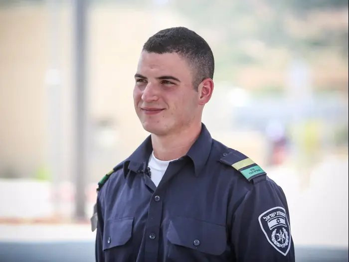 רועי אברהמי, הבן של רס"ל יוסף אברהמי מהרוגי הלינץ' ברמאללה, יוני 2015 (נועם מושקוביץ) רועי אברהמי, הבן של רס"ל יוסף אברהמי מהרוגי הלינץ' ברמאללה, יוני 2015 (נועם מושקוביץ)