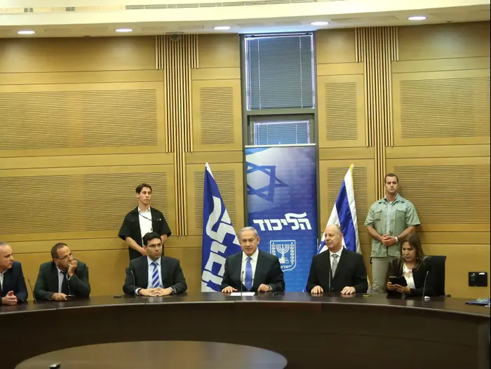 ישיבת סיעת הליכוד, 29 ביוני 2015 (נועם מושקוביץ) ישיבת סיעת הליכוד, 29 ביוני 2015 (נועם מושקוביץ)