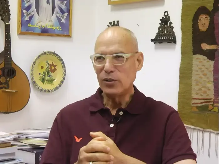 IFB עם בני ציפר, על האירוח של ראש הממשלה בנימין נתניהו ורעייתו בביתו (מערכת וואלה! NEWS) IFB עם בני ציפר, על האירוח של ראש הממשלה בנימין נתניהו ורעייתו בביתו (מערכת וואלה! NEWS)