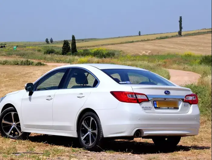 סובארו B4 במבחן דרכים (ניר בן טובים) סובארו B4 במבחן דרכים (ניר בן טובים)