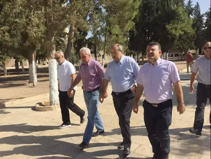 חברי מפלגת הרשימה המשותפת במסגד אל-אקצה, 28 ביולי 2015 (מערכת וואלה! NEWS)