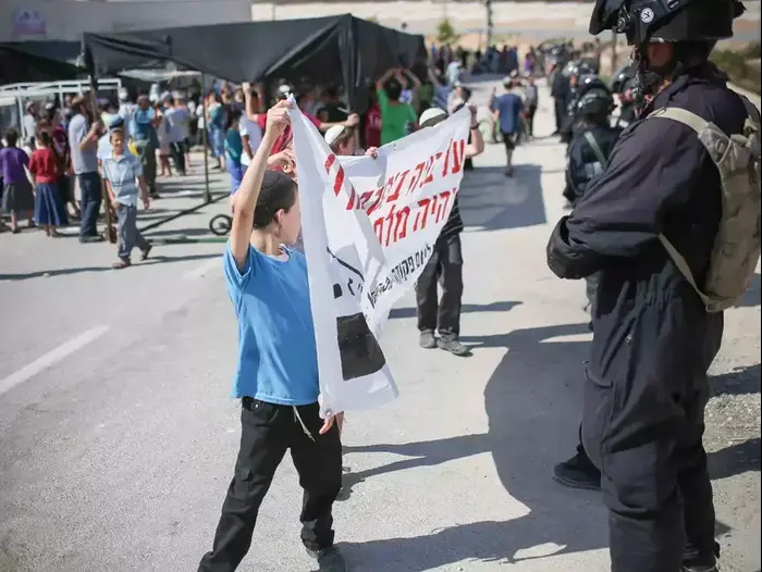 בתי דריינוף בבית אל, 28 ביולי 2015 (נועם מושקוביץ) בתי דריינוף בבית אל, 28 ביולי 2015 (נועם מושקוביץ)