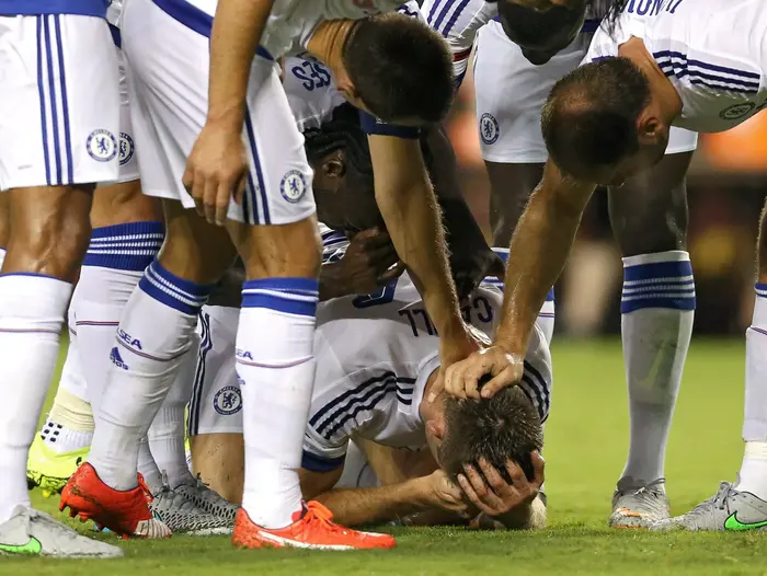 גארי קייהיל כובש ומדמם (GettyImages) גארי קייהיל כובש ומדמם (GettyImages)