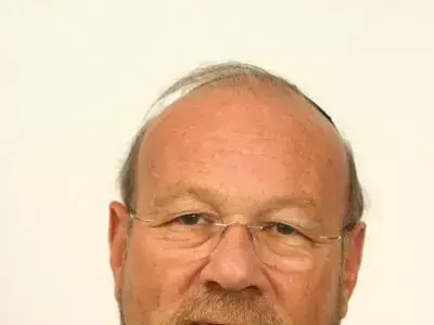 דוד אלכסנדר חבר מועצת הרשות השנייה (יח"צ) דוד אלכסנדר חבר מועצת הרשות השנייה (יח"צ)