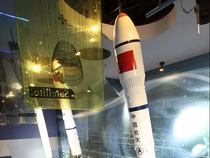 תכנית החלל הסינית, 10 בספטמבר 2015 (AP) תכנית החלל הסינית, 10 בספטמבר 2015 (AP)