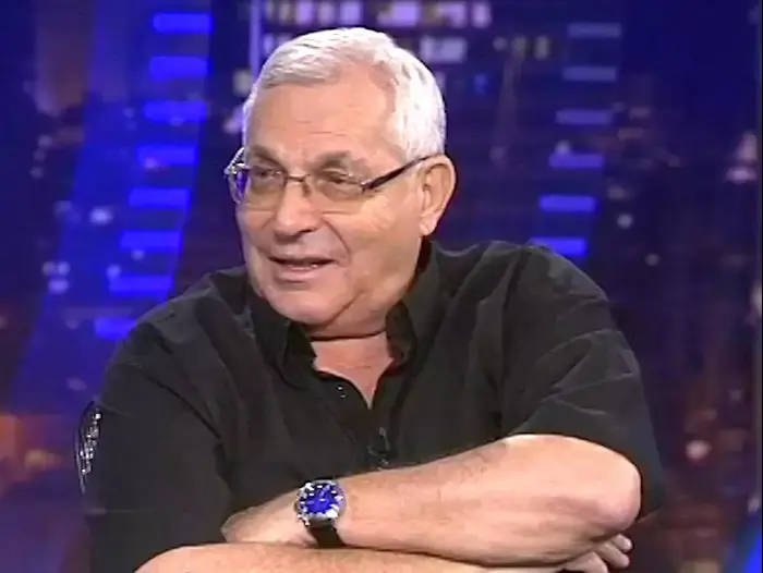 מוטי קירשנבאום בגב האומה (יח"צ) מוטי קירשנבאום בגב האומה (יח"צ)