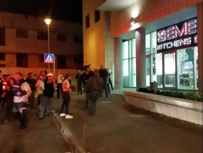 ניסיון פיגוע, רחוב ירמיהו, ירושלים, 21 באוקטובר 2015 (מערכת וואלה! NEWS) ניסיון פיגוע, רחוב ירמיהו, ירושלים, 21 באוקטובר 2015 (מערכת וואלה! NEWS)