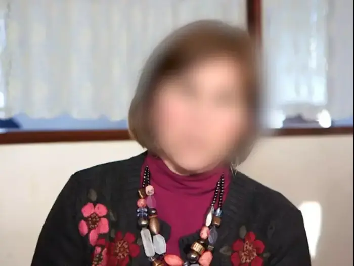 אם אחד החשודים העצורים על ידי שב"כ כחלק מפרשת הפיגוע בכפר דומא, דצמבר 2015 (מערכת וואלה! NEWS , ארגון חוננו) אם אחד החשודים העצורים על ידי שב"כ כחלק מפרשת הפיגוע בכפר דומא, דצמבר 2015 (מערכת וואלה! NEWS , ארגון חוננו)