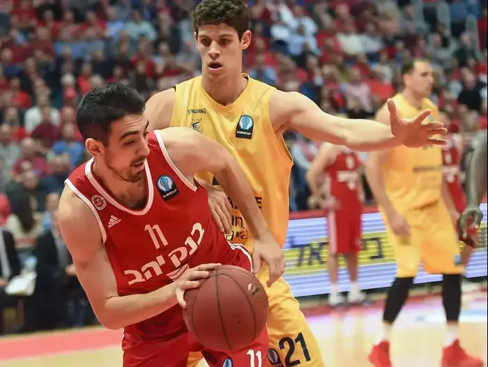 שחקן הפועל ירושלים בר טימור (ברני ארדוב) שחקן הפועל ירושלים בר טימור (ברני ארדוב)