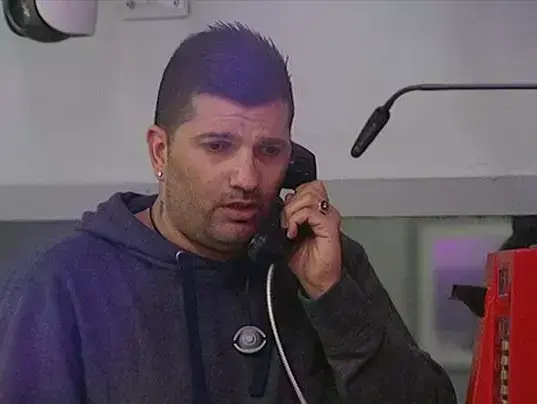 האח הגדול (צילום מסך) האח הגדול (צילום מסך)