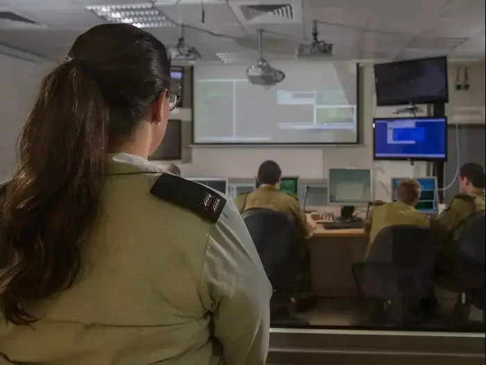חמ"ל הסייבר בחיל התקשוב (דובר צה"ל) חמ"ל הסייבר בחיל התקשוב (דובר צה"ל)