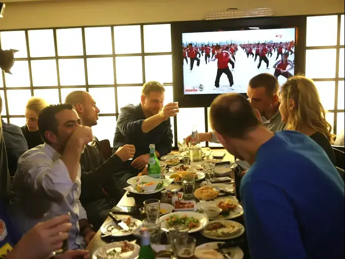אבי אבן עם ז'אן טבק (יותם רונן) אבי אבן עם ז'אן טבק (יותם רונן)