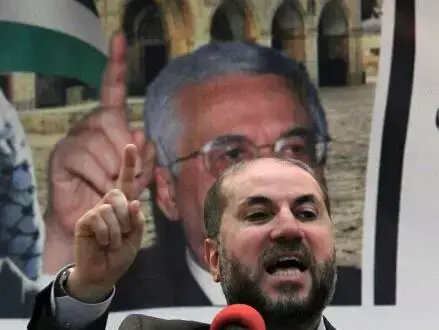 מחמוד אל-הבאש, יועצו של אבו מאזן (אתר רשמי , פייסבוק) מחמוד אל-הבאש, יועצו של אבו מאזן (אתר רשמי , פייסבוק)