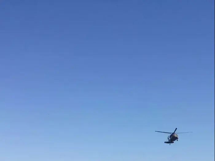 חילוץ שני צנחנים שנלכדו במאגר מים בקיבוץ רבדים עם מצנחי רחיפה (יח"צ , תיעוד מבצעי מד"א) חילוץ שני צנחנים שנלכדו במאגר מים בקיבוץ רבדים עם מצנחי רחיפה (יח"צ , תיעוד מבצעי מד"א)