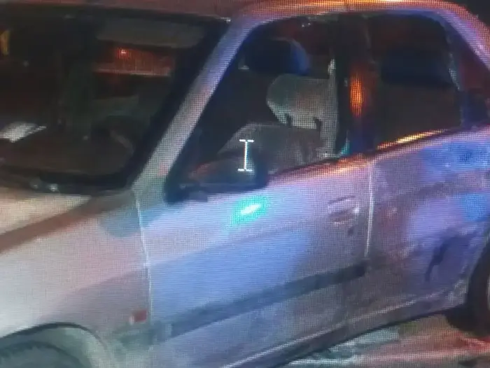 נושא: מרדף לילה של המשטרה אחר רכב נמלט שנגמר ביריות לעבר נהג הרכב, 10 במרץ 2016 (מערכת וואלה! NEWS , משטרת ישראל) נושא: מרדף לילה של המשטרה אחר רכב נמלט שנגמר ביריות לעבר נהג הרכב, 10 במרץ 2016 (מערכת וואלה! NEWS , משטרת ישראל)