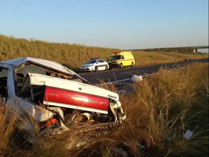 תאונת דרכים בכביש 6 ליד מחלף קריית גת (מד"א , תיעוד מבצעי מד"א) תאונת דרכים בכביש 6 ליד מחלף קריית גת (מד"א , תיעוד מבצעי מד"א)