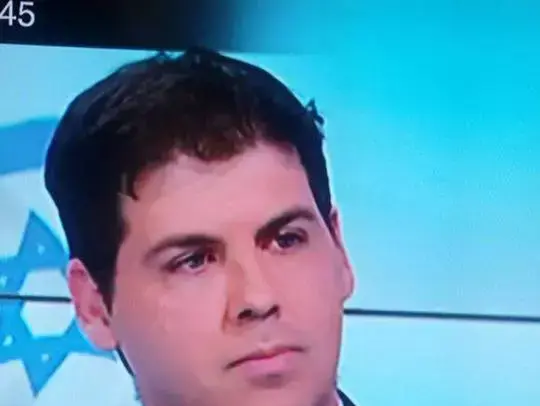 העיתונאי איתי רום (ספק 500) העיתונאי איתי רום (ספק 500)