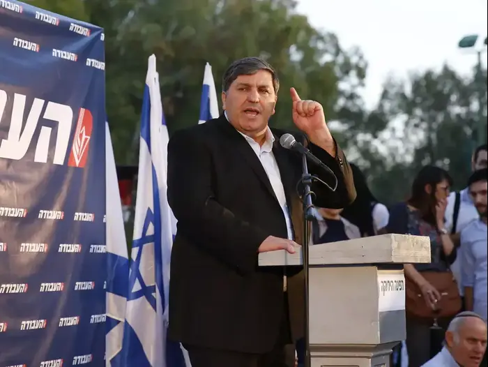 דני עטר, יו"ר קרן קיימת לישראל. תל אביב 17 באפריל 2016 (מגד גוזני) דני עטר, יו"ר קרן קיימת לישראל. תל אביב 17 באפריל 2016 (מגד גוזני)