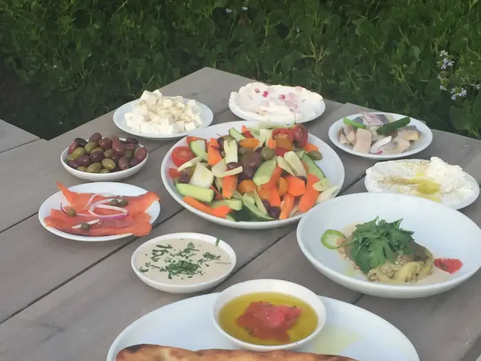 מסעדת מציצים (מערכת וואלה! NEWS) מסעדת מציצים (מערכת וואלה! NEWS)