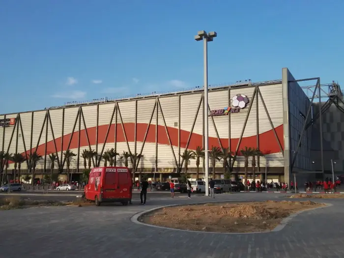 אצטדיון טרנר, הפועל באר שבע (ברני ארדוב) אצטדיון טרנר, הפועל באר שבע (ברני ארדוב)