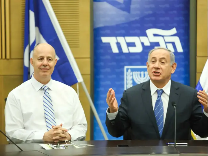 ראש הממשלה בנימין נתניהו וח"כ צחי הנגבי, פתיחת מושב הקיץ של הכנסת. 23 במאי 2016 (נועם מושקוביץ) ראש הממשלה בנימין נתניהו וח"כ צחי הנגבי, פתיחת מושב הקיץ של הכנסת. 23 במאי 2016 (נועם מושקוביץ)