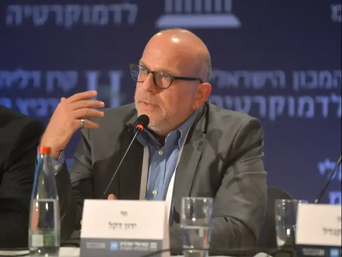 ירון דקל (מערכת וואלה! NEWS , יוסי זליגר) ירון דקל (מערכת וואלה! NEWS , יוסי זליגר)