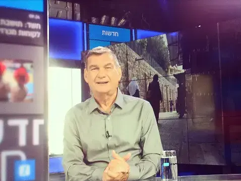 ראיון עם חיים רמון לאולפן וואלה ניוז 6.6.16 (מערכת וואלה! NEWS) ראיון עם חיים רמון לאולפן וואלה ניוז 6.6.16 (מערכת וואלה! NEWS)