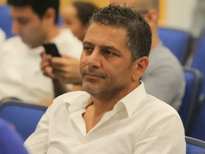 יושב ראש הפועל חיפה דורון אוסידון (אדריאן הרבשטיין) יושב ראש הפועל חיפה דורון אוסידון (אדריאן הרבשטיין)