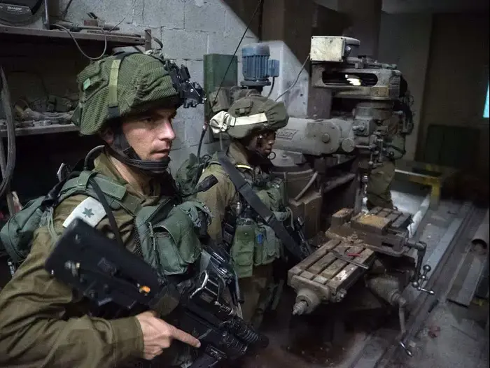 סא"ל יאיר צוקרמן, מפקד גדוד 50 (דובר צה"ל) סא"ל יאיר צוקרמן, מפקד גדוד 50 (דובר צה"ל)