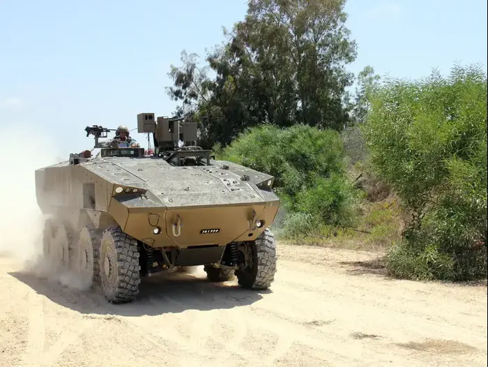 נגמ"ש 'איתן', הנגמ"ש הגלגלי הראשון בתולדות צה"ל. אוגוסט 2016 (משרד הביטחון , דנה שרגא, משרד הביטחון) נגמ"ש 'איתן', הנגמ"ש הגלגלי הראשון בתולדות צה"ל. אוגוסט 2016 (משרד הביטחון , דנה שרגא, משרד הביטחון)