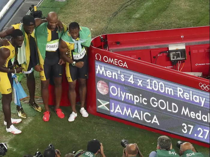 נבחרת ג'מייקה בריצת שליחים 4X100 (רויטרס) נבחרת ג'מייקה בריצת שליחים 4X100 (רויטרס)