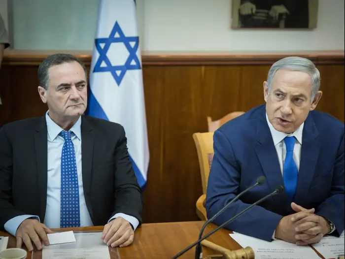 ראש הממשלה בנימין נתניהו ושר התחבורה ישראל כץ. ישיבת ממשלה 4 בספטמבר 2016 (פול צלמים , הדס פרוש, פלאש90)