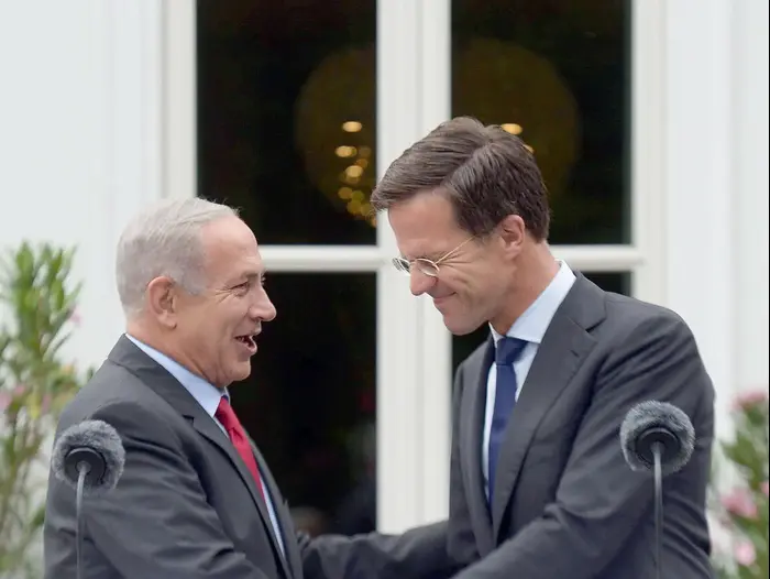 מסיבת עיתונאים של ראש הממשלה בנימין נתניהו עם ראש ממשלת הולנד מרק רוטה האג, הולנד. ספטמבר 2016 (לשכת העיתונות הממשלתית , עמוס בן גרשום) מסיבת עיתונאים של ראש הממשלה בנימין נתניהו עם ראש ממשלת הולנד מרק רוטה האג, הולנד. ספטמבר 2016 (לשכת העיתונות הממשלתית , עמוס בן גרשום)