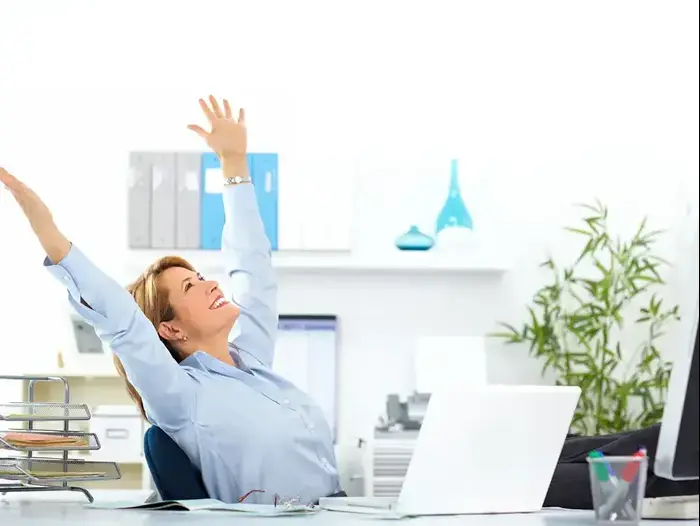 סוכן ביטוח (ShutterStock)