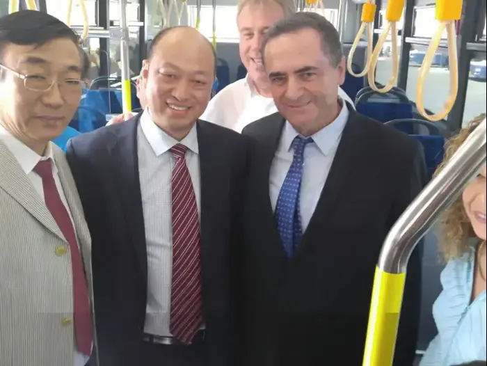 השקת האוטובוס החשמלי של חברת דן, תחנת רידינג תל אביב. 15 בספטמבר 2016 (אבי כהן)