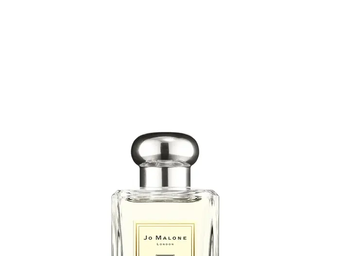 בושם ג'ו מלון, Basil & Neroli 520 שקלים ל- 100 מ"ל. להשיג בחנויות המותג (יח"צ) בושם ג'ו מלון, Basil & Neroli 520 שקלים ל- 100 מ"ל. להשיג בחנויות המותג (יח"צ)