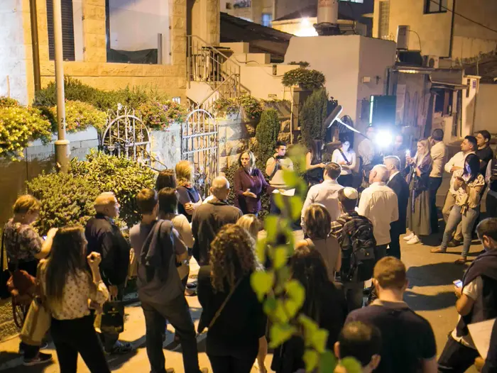 סיור סליחות של חברי מפלגת יש עתיד, ירושלים. 5 באוקטובר 2016 (נועם מושקוביץ) סיור סליחות של חברי מפלגת יש עתיד, ירושלים. 5 באוקטובר 2016 (נועם מושקוביץ)