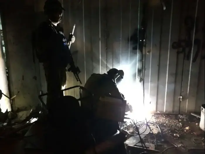 במהלך סריקות אמל"ח שהתבצעו ע"י כוחות צה"ל בסיוע שוטרי מחוז ש"י בכפר צוריף בחטיבה המרחבית "עציון" נמצא נשק בייצור עצמי, אשר הועבר לכוהב"ט. (דובר צה"ל)