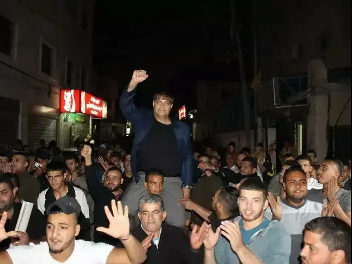 תהלוכת תמיכה בג'יהאד טמליה, אחד מראשי פתח שסולק, במחנה הפליטים אל-עמארי שליד רמאללה, 25 באוקטובר 2016 (מערכת וואלה! NEWS)