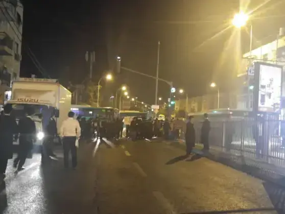מחאה על מעצרו של עריק חרדי, צומת בר אילן, ירושלים. נובמבר 2016 (חדשות 24 , שלמה טריכטר) מחאה על מעצרו של עריק חרדי, צומת בר אילן, ירושלים. נובמבר 2016 (חדשות 24 , שלמה טריכטר)