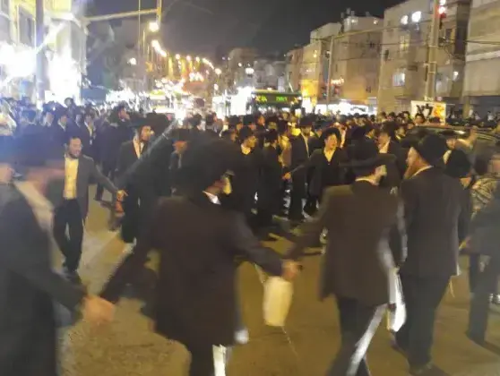 מחאה על מעצרו של עריק חרדי, צומת בר אילן, ירושלים. נובמבר 2016 (חדשות 24 , שלמה טריכטר) מחאה על מעצרו של עריק חרדי, צומת בר אילן, ירושלים. נובמבר 2016 (חדשות 24 , שלמה טריכטר)