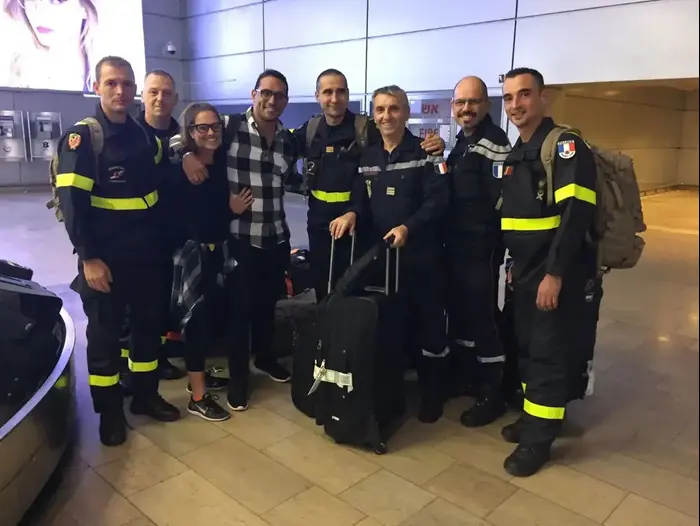 לוחמי אש מצרפת נחתו בנתב"ג, 26 בנובמבר 2016 (מערכת וואלה! NEWS , מיקי סוויסה) לוחמי אש מצרפת נחתו בנתב"ג, 26 בנובמבר 2016 (מערכת וואלה! NEWS , מיקי סוויסה)