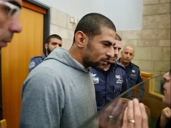 עאוני זיאדאת הנאשם ברצח אשתו אחלאם זיאדאת, בית משפט מחוזי נצרת 4 בדצמבר 2016 (ערן גילווארג) עאוני זיאדאת הנאשם ברצח אשתו אחלאם זיאדאת, בית משפט מחוזי נצרת 4 בדצמבר 2016 (ערן גילווארג)